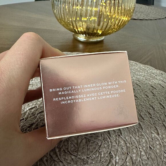 JACLYN COSMETICS LUMINOUS POWDER dew me 10 g/0.35 oz shade dew me - Picture 4 of 9